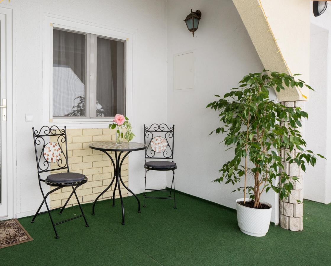 Panzio Status Apartment Hajdúszoboszló Exterior foto