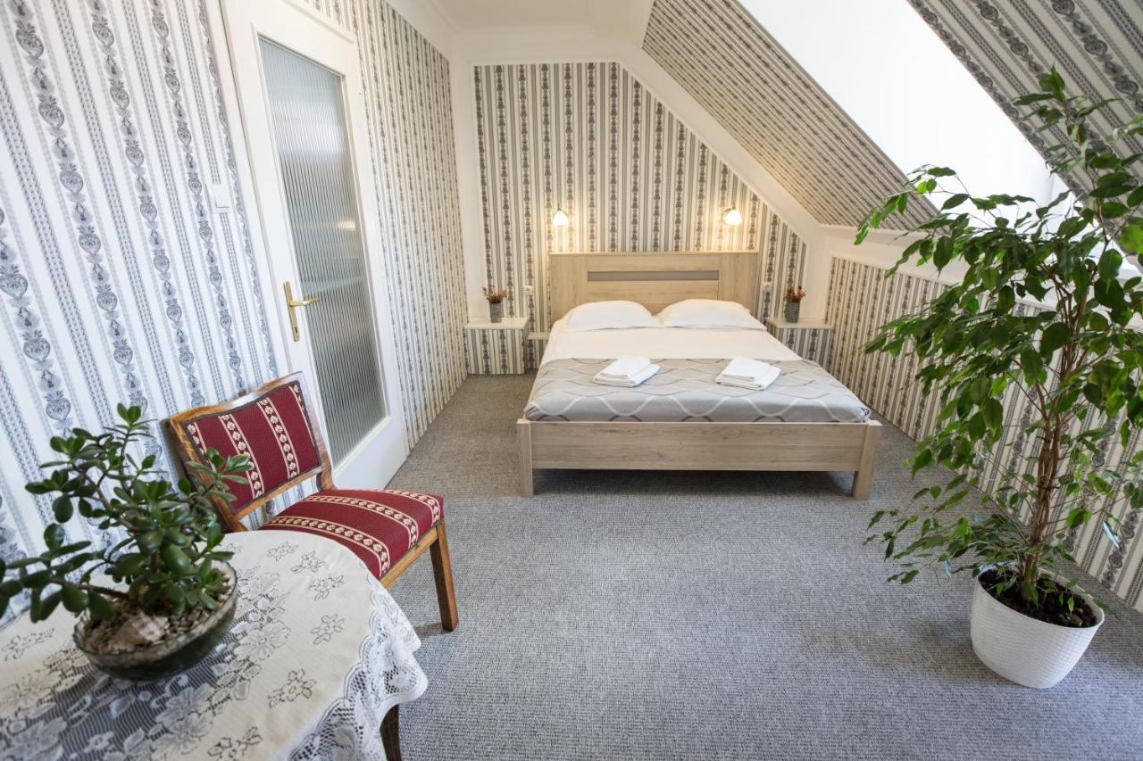Panzio Status Apartment Hajdúszoboszló Cameră foto