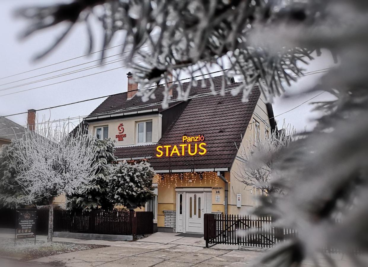 Panzio Status Apartment Hajdúszoboszló Exterior foto
